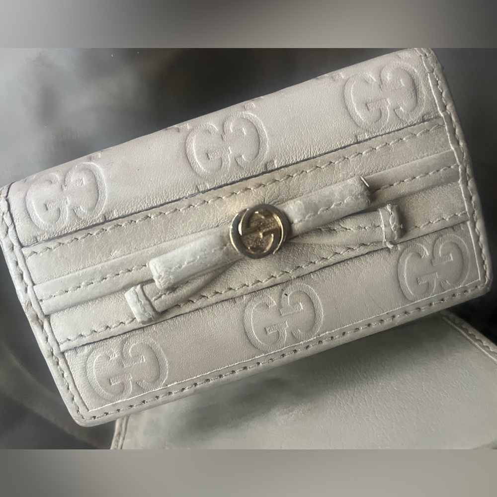 Gucci Guccissima GG Pattern Signature Ribbon 6 Key Case